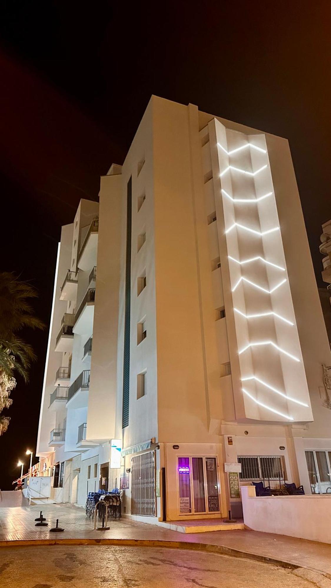 Bergidum Playa Apartment กัลเป ภายนอก รูปภาพ